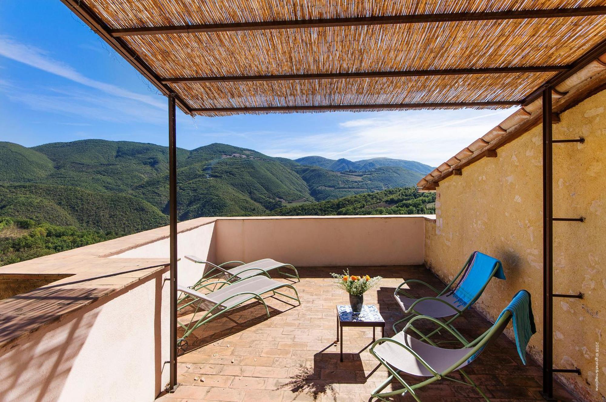 Castello Di Postignano Relais Hotel Sellano Exterior photo